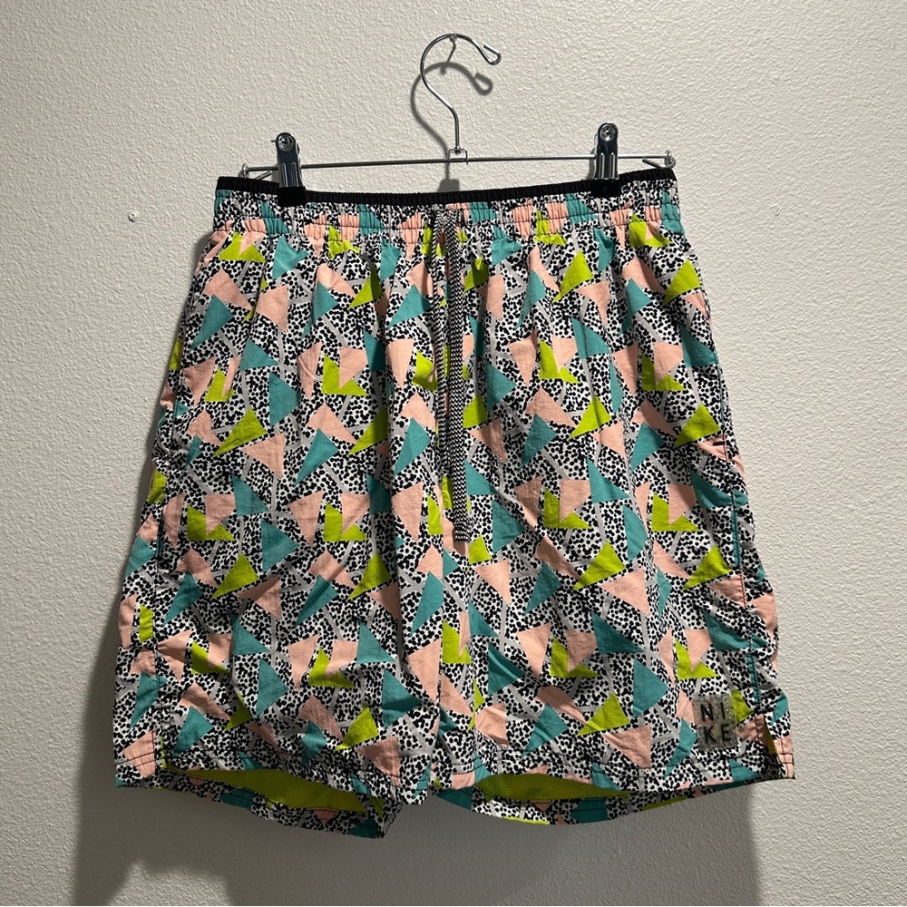 Nike Colorful Geometric Patterned Athletic Shorts - size large!